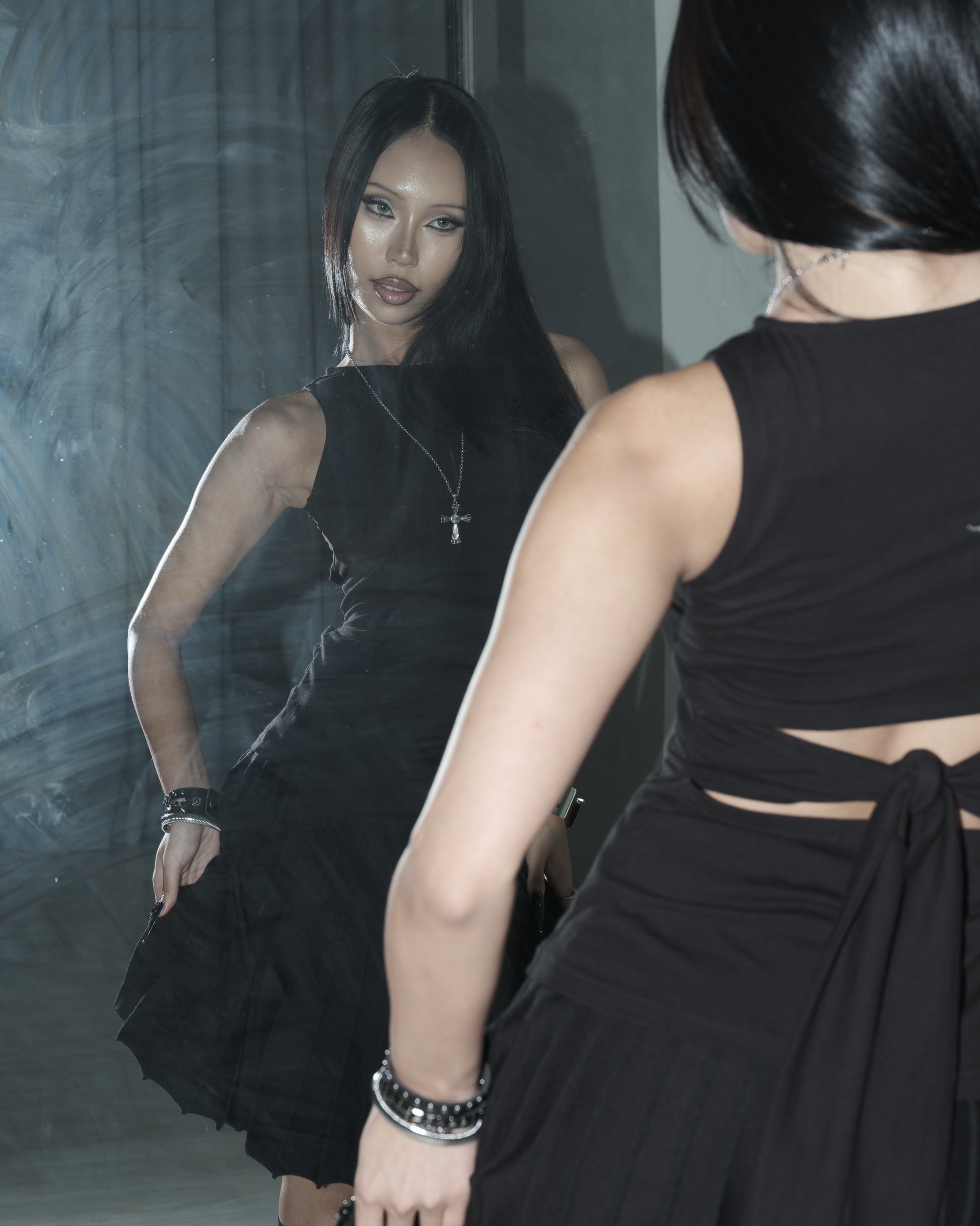 Backbite (black)